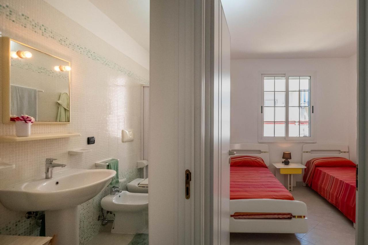Perla Marina Apartment ตอร์เรปาลี ภายนอก รูปภาพ